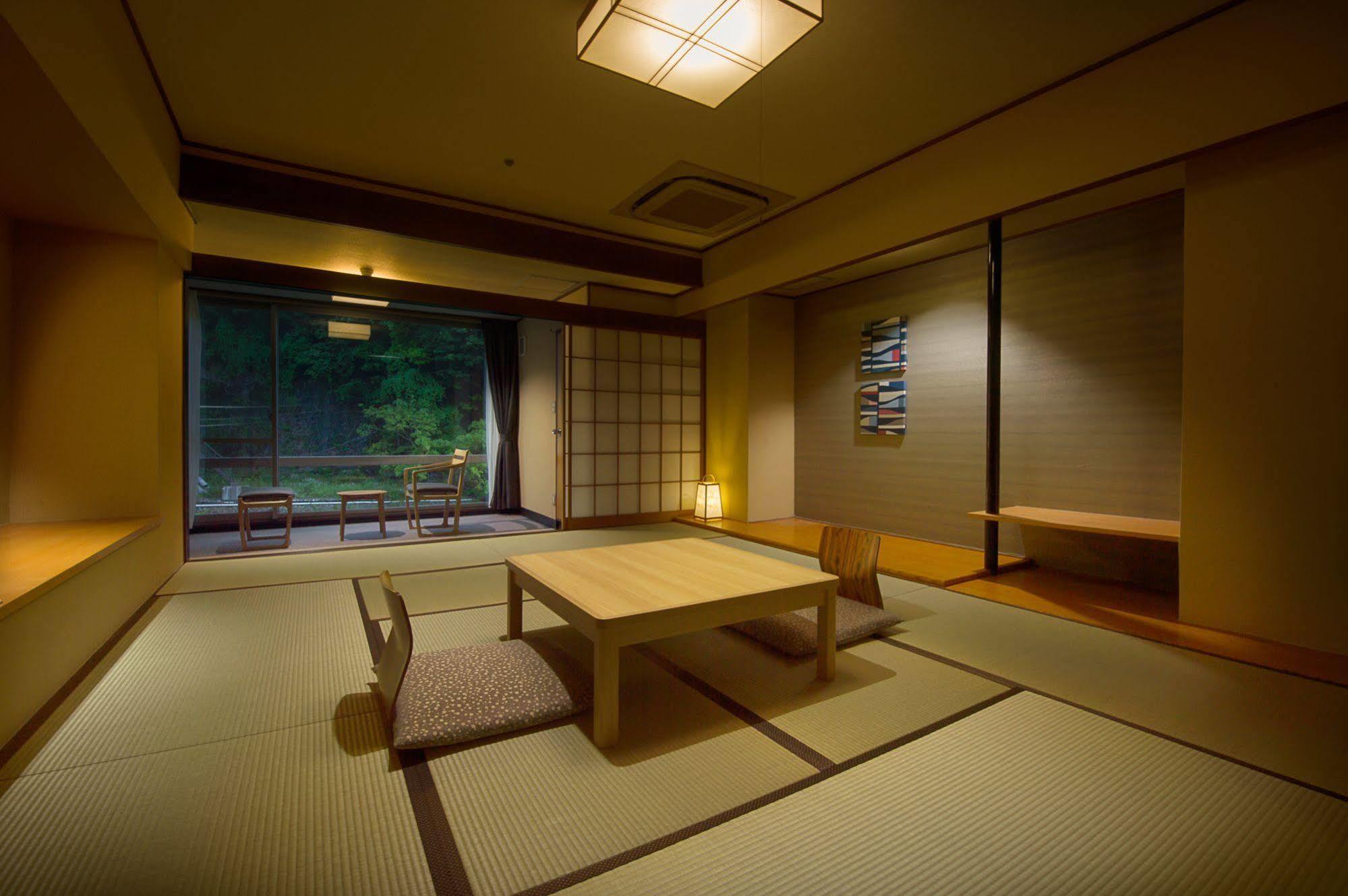 Pax Yoshino 傳統日式旅館 4*